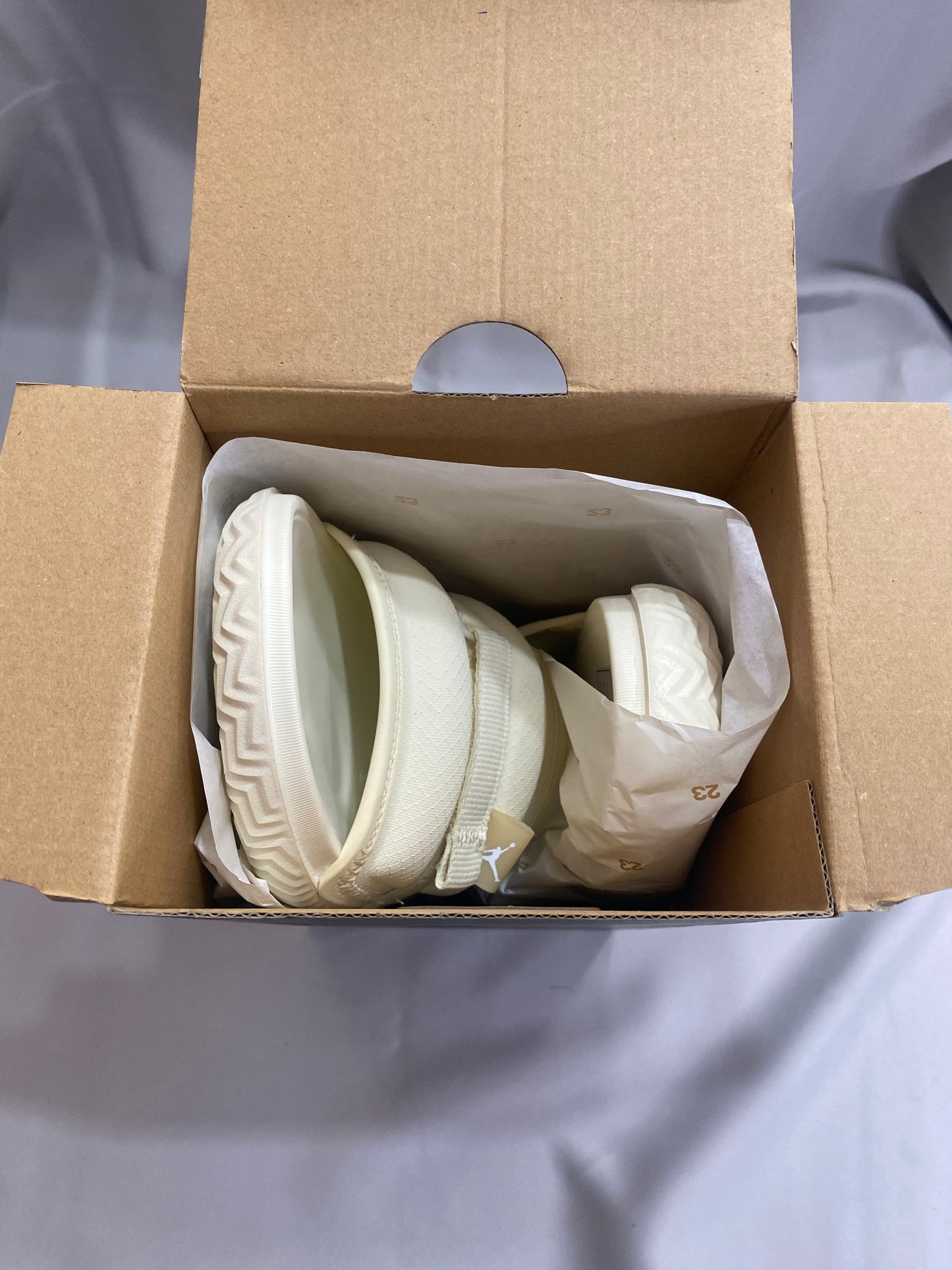Air Jordan Super Play Slide 'Coconut Milk'