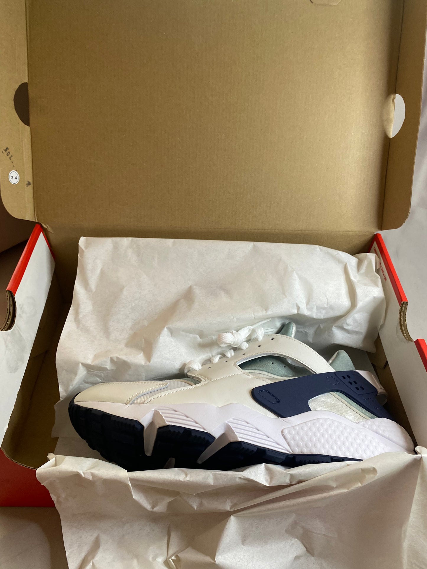 Wmns Air Huarache 'Photon Dust Mica Green'