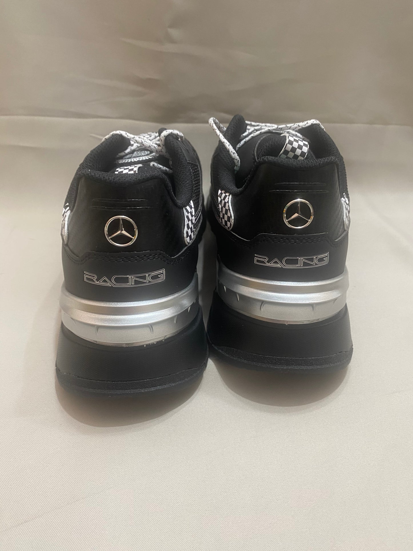 Mercedes-AMG Petronas Motorsport x Mirage Sport Asphalt 'Garage Crews'